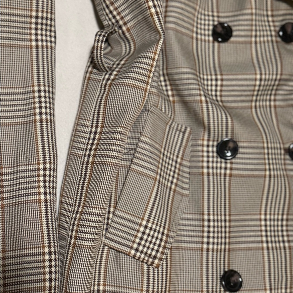 Plaid Blazer in Brown and Black size Large - Picture 11 of 16